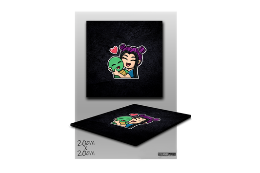 Lillimon Hug - StreamerPlates