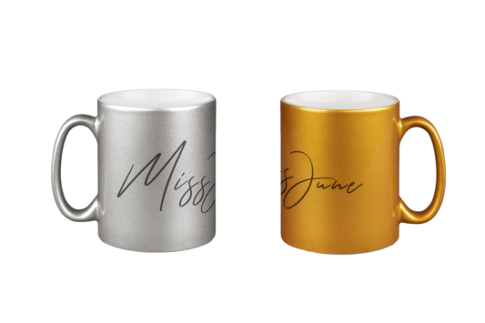 MissJuneDJ Logo - Silber- und Goldtassen Bundle